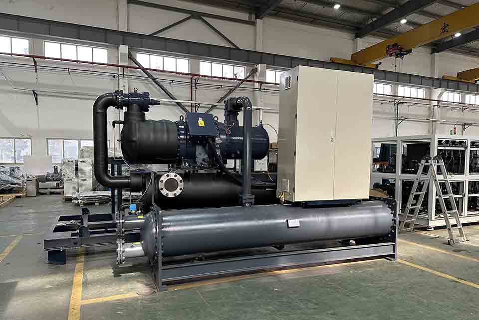 中溫單機頭螺桿冷水機組